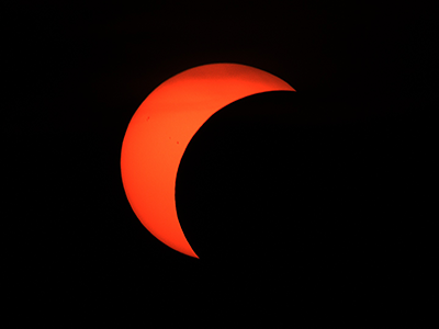 Pisa eclissi sole