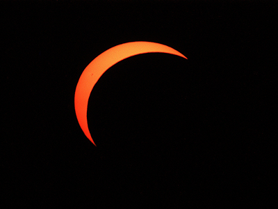 Pisa eclissi sole