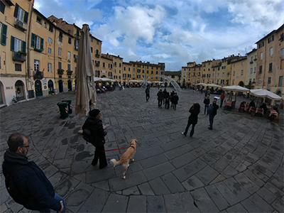 Lucca Piazza Anfiteatro