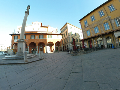 Pisa Piazza Cairoli